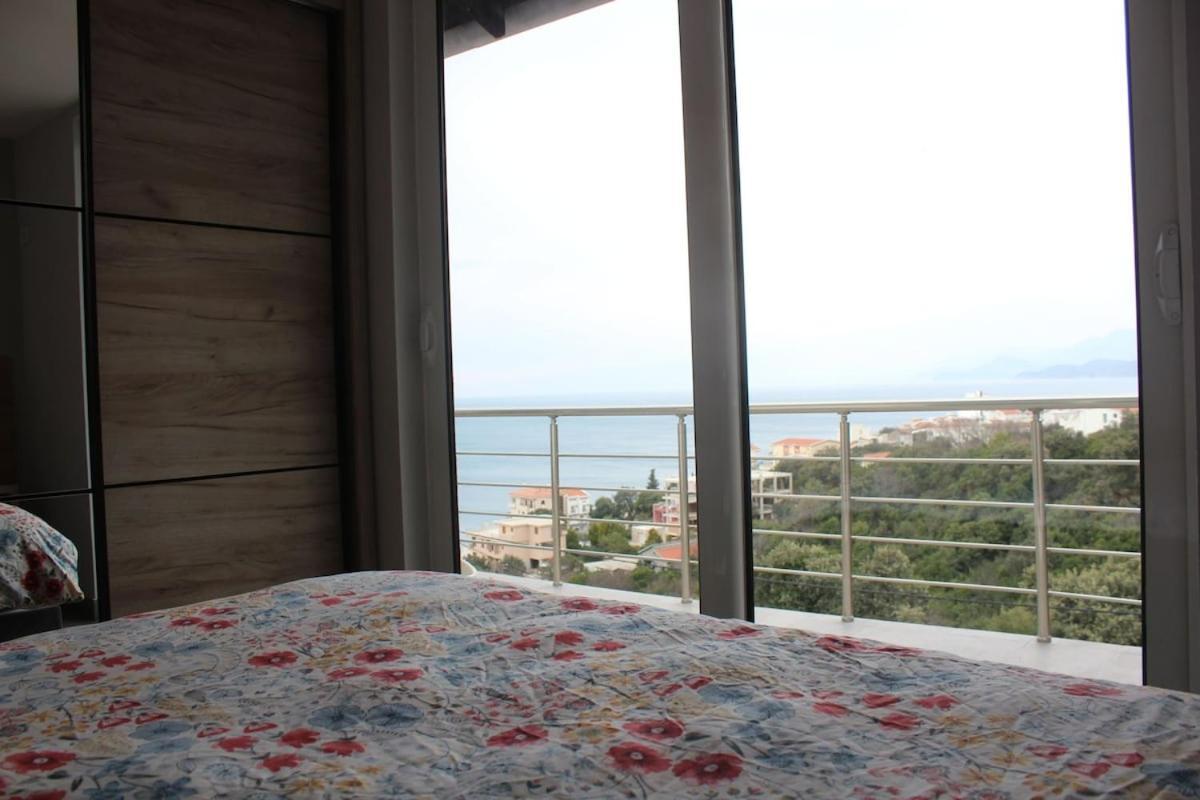 Carefree Apartments Улцинь Екстер'єр фото