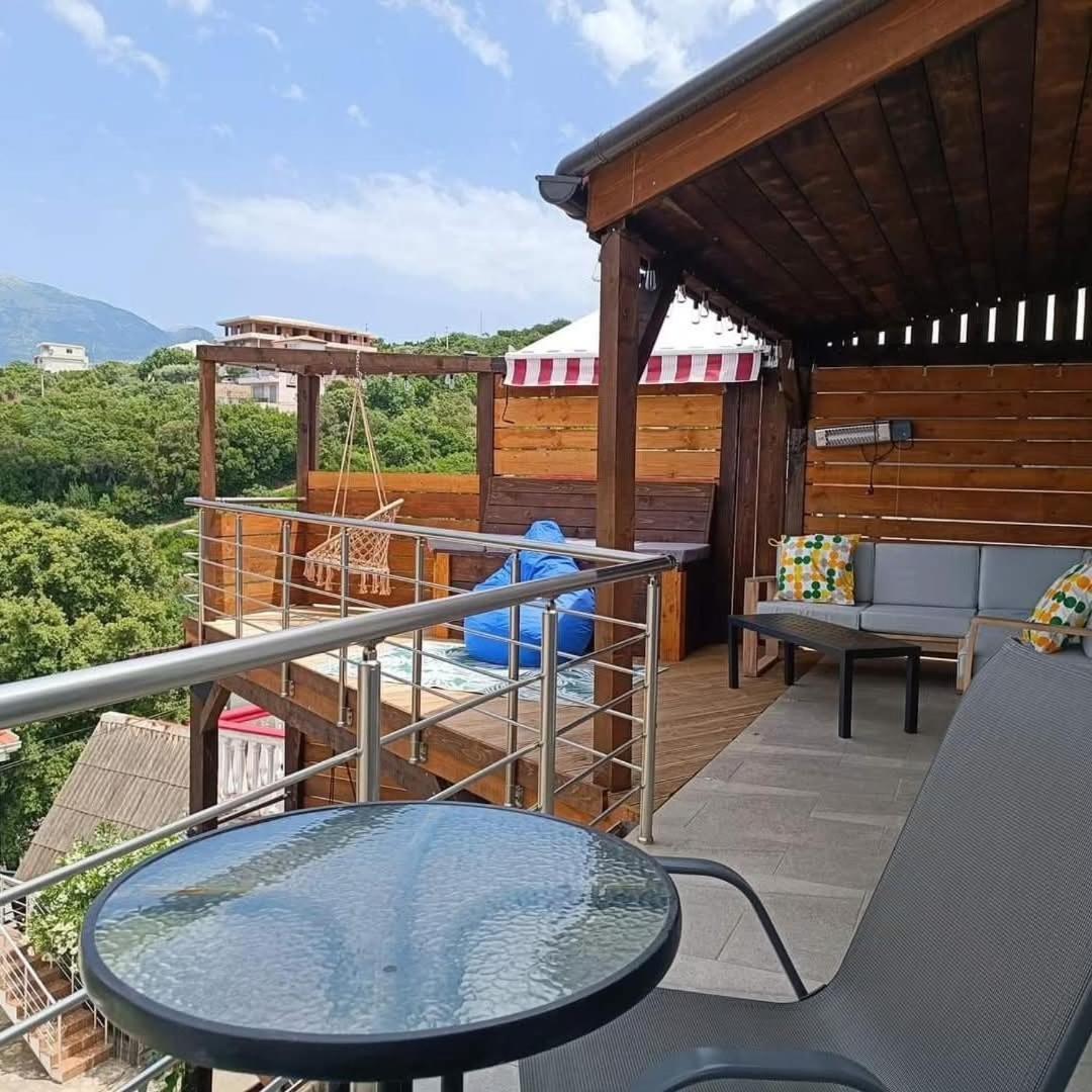 Carefree Apartments Улцинь Екстер'єр фото